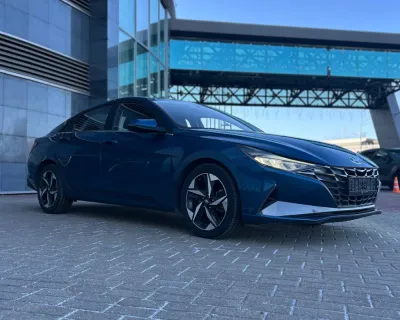 Hyundai Elantra, 2024