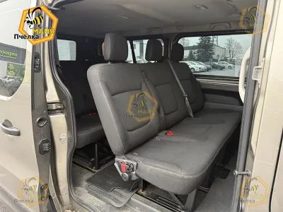 Фото 6 — Микроавтобус Renault Trafic, 2017