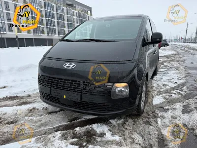 Микроавтобус Hyundai Staria, 2023
