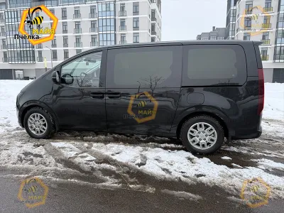 Фото 5 — Микроавтобус Hyundai Staria, 2023