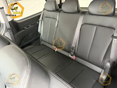 Фото 11 — Микроавтобус Hyundai Staria, 2023