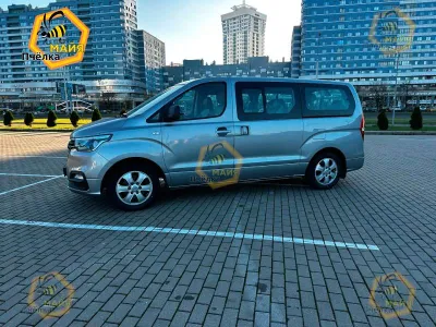 Фото 3 — Микроавтобус Hyundai H-1, 2019