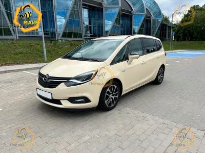 Opel Zafira, 2019