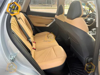 Фото 6 — Geely Atlas, 2023