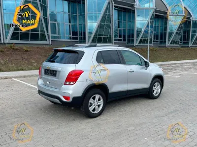 Фото 5 — Chevrolet Tracker, 2020