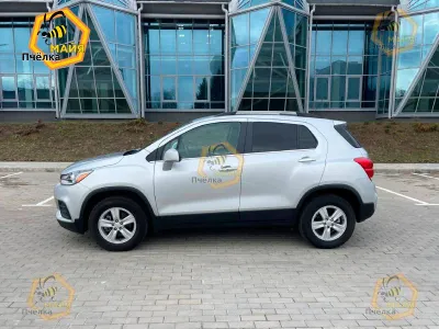 Фото 4 — Chevrolet Tracker, 2020