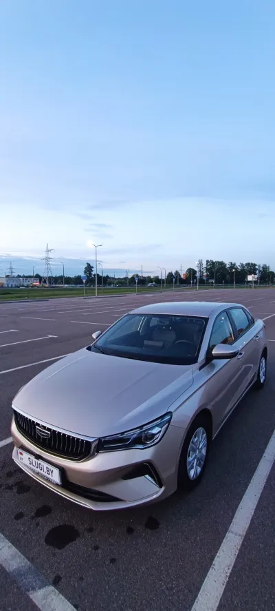 Фото 6 — Geely Emgrand, 2023