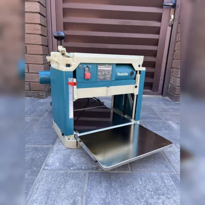 Рейсмусовый станок Makita 2012NB