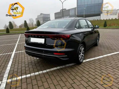 Фото 3 — Geely Emgrand, 2023