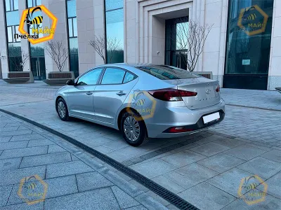 Фото 2 — Hyundai Elantra, 2019