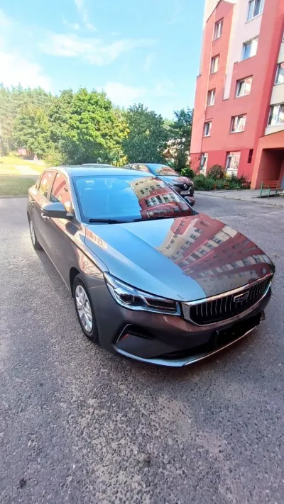 Фото 2 — Geely Emgrand, 2023