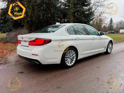 Фото 2 — BMW 5 серия, 2021